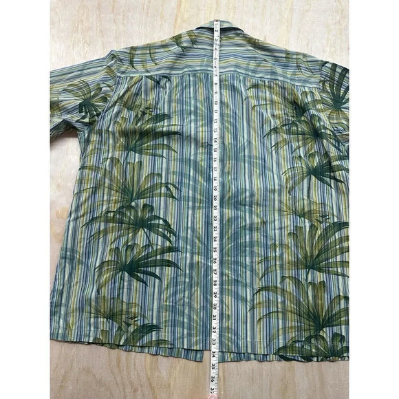 Tommy Bahama Men’s XXL Vintage Fit  100% Cotton Greens Palm Trees - Picture 3 of 8